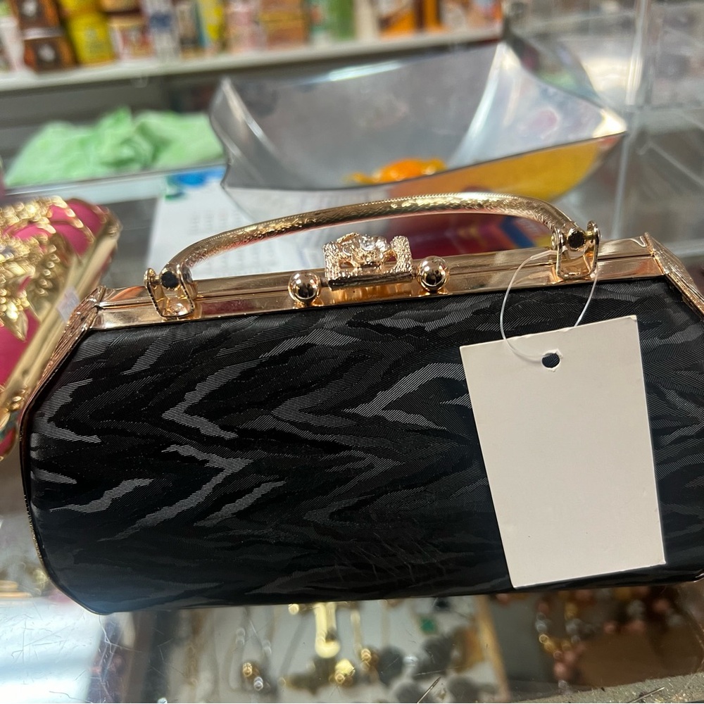Elegant Black and Gold Women's Clutch